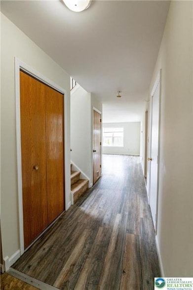 Building Photo - 48 Olde Penn Dr