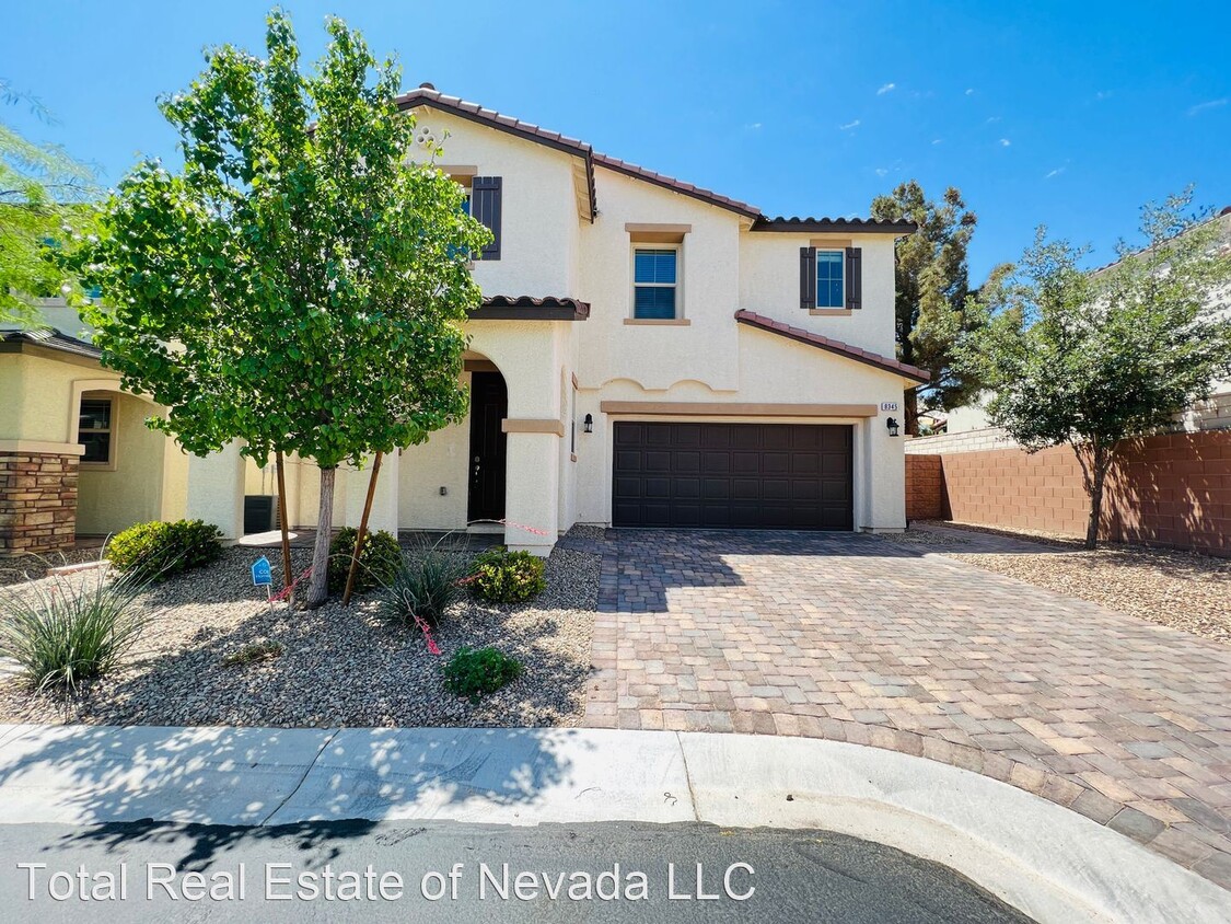 4 br, 2.5 bath House 8345 Buffalo Fork Ct, House for Rent in Las