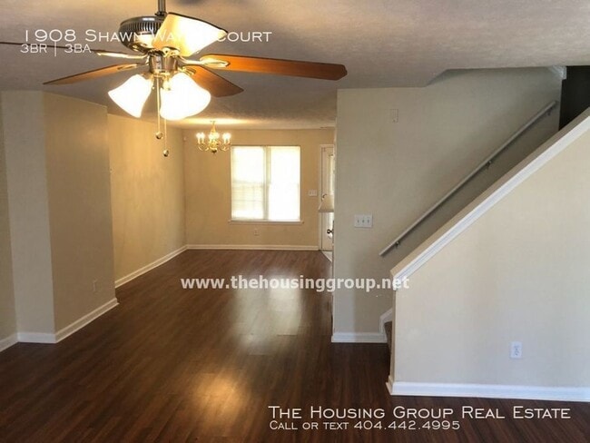 Building Photo - 3 BR Townhome - Cul De Sac location!!