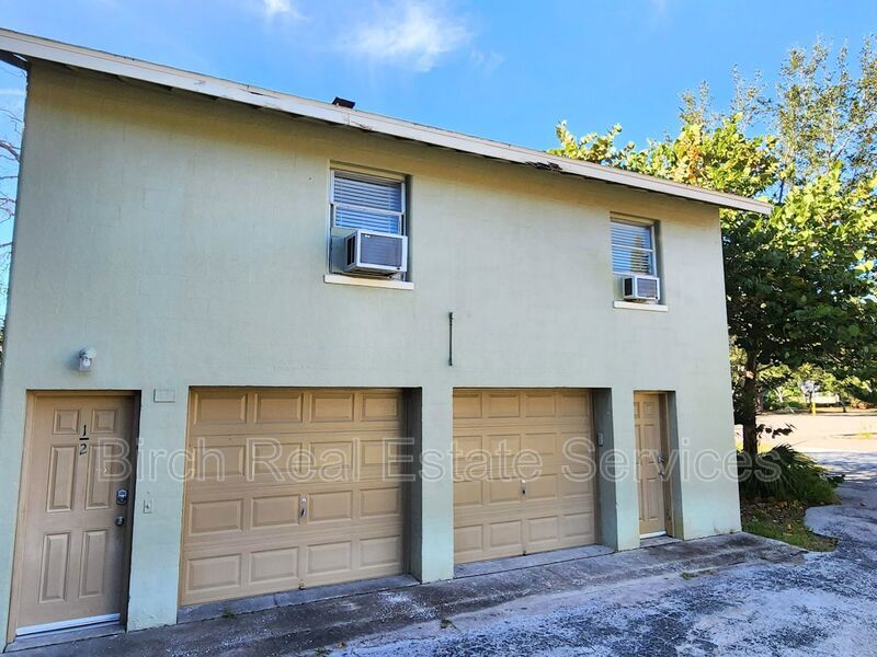 612 Highland Ave Unit Apt, Dunedin, FL 34698 Condo for Rent in