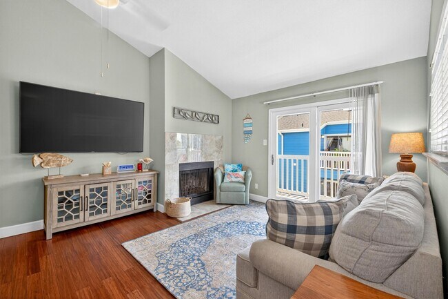 Foto del edificio - 3506 Cove View Blvd