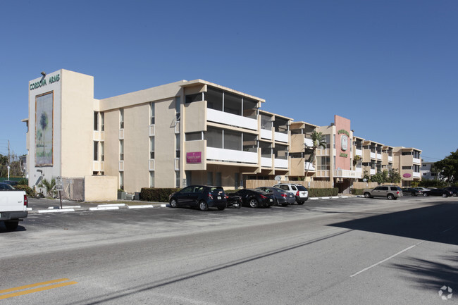 Building Photo - Cordova Arms Apartments