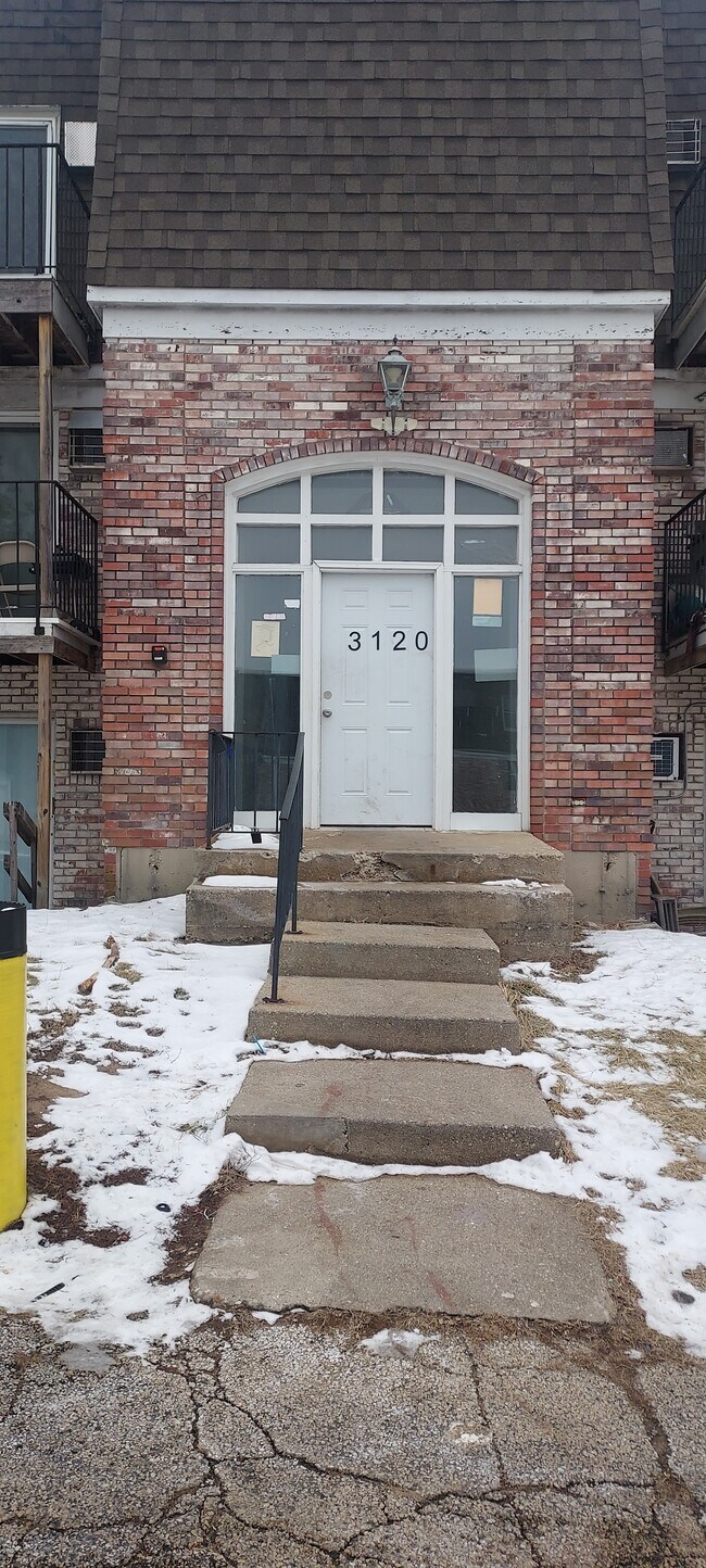 Building Photo - 3120 Jacqueline Dr