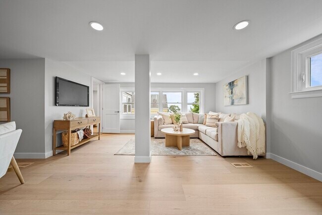 Foto del edificio - 58 Breezy Hill Terrace