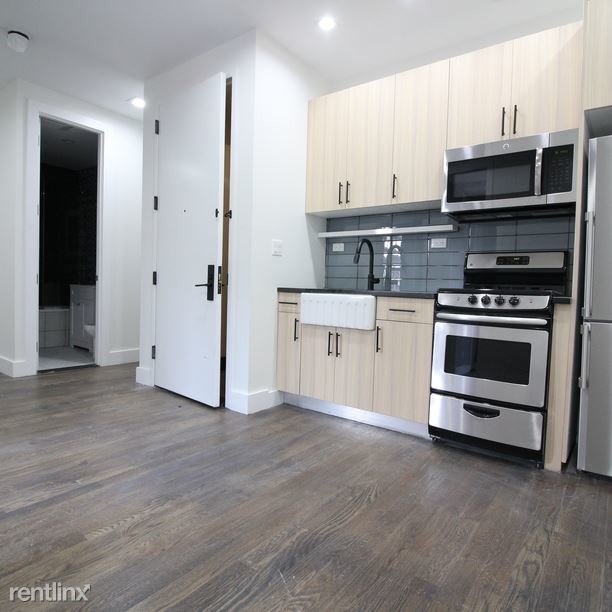 3 br, 2 bath - 111 Van Buren St - 3 br, 2 bath  - 111 Van Buren St