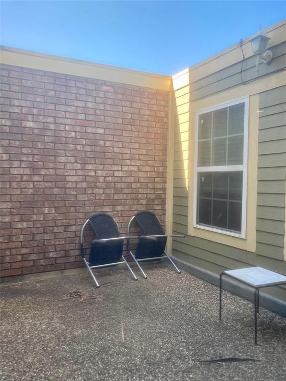 Building Photo - 6924 Lasker Dr