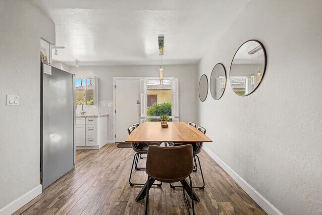 Foto del edificio - 4600 N 68th St