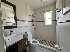 Building Photo - 7417 SW 31st St