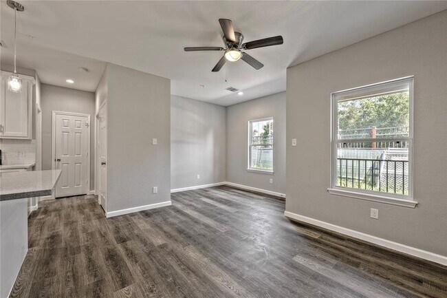 Foto del edificio - 21754 McCleskey Rd