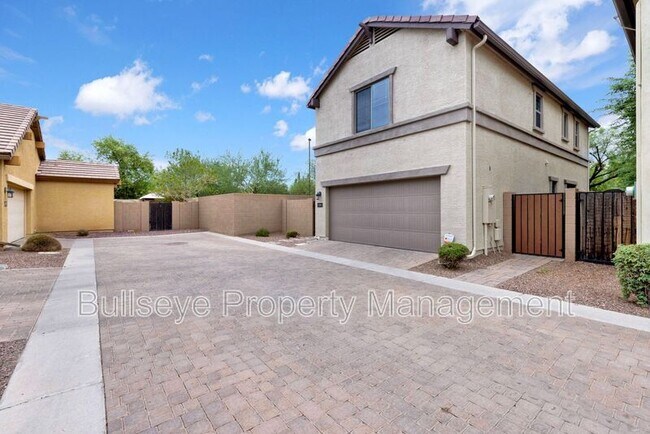 Photo - 2581 S Penrose Dr House