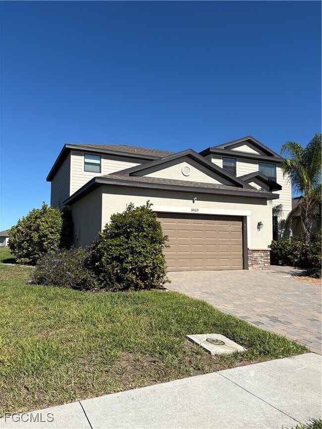 Building Photo - 14569 Monrovia Ln