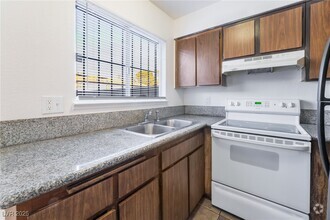 Building Photo - 3361 Civic Center Dr