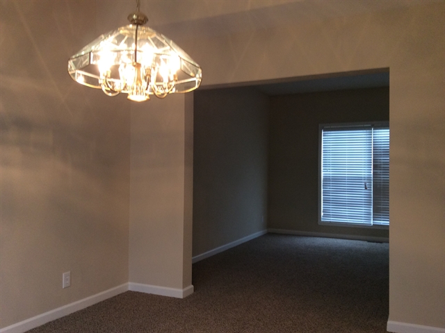 Building Photo - 5745 Turnbull Ct