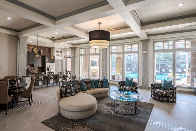 Leasing Office - Aveline at Centreport