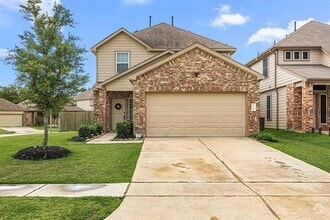 Building Photo - 7538 Merrylands Dr