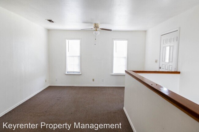 Building Photo - 2 br, 2 bath House - 120 N Hazel St Unit 2