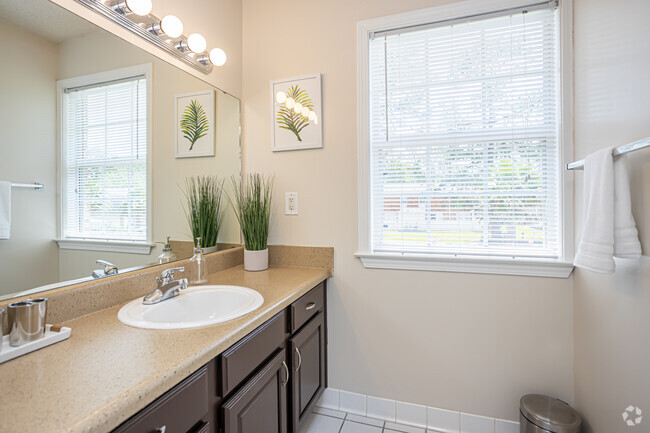 1HAB, 1BA - 822 ft² - Yester Oaks