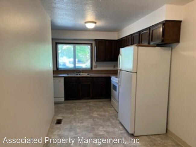 Foto del edificio - 2 br, 2 bath House - 2233 SE 53rd Ave