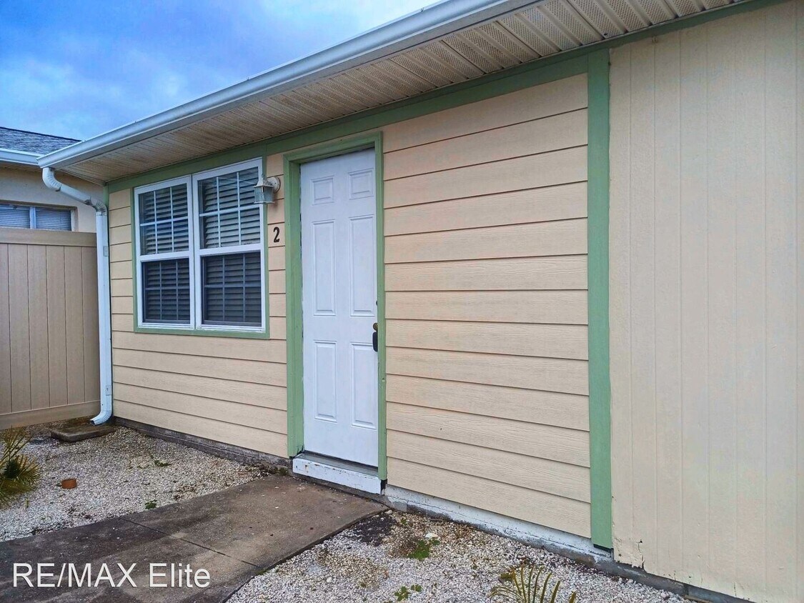 Primary Photo - Studio, 1 bath House - 3670 N Dixie Hwy #2