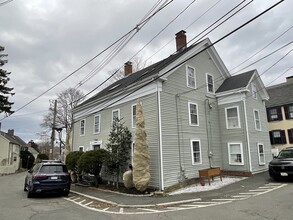 Building Photo - 1 Middle St