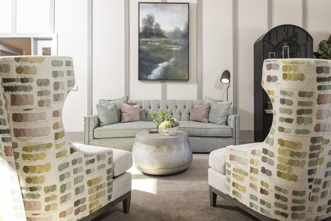 Building Photo - South City Apartments