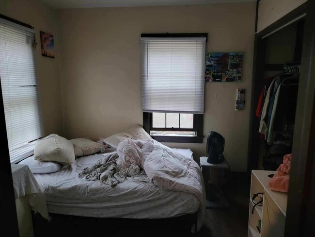 Foto del edificio - 301 Grant Ave