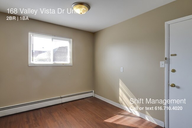 Building Photo - 168 Valley Vista Dr