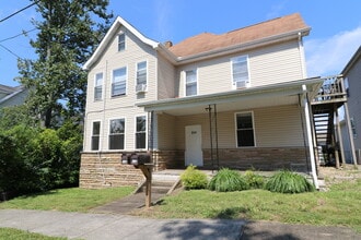 Building Photo - 318 Raymond St Building Photo - 318 Raymond St