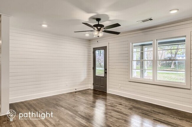 Building Photo - 2604 Favor Road SW, Marietta, GA, 30060