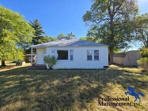 Building Photo - 51 Prickett Ln