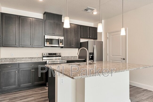 Building Photo - 16841 Askins Loop