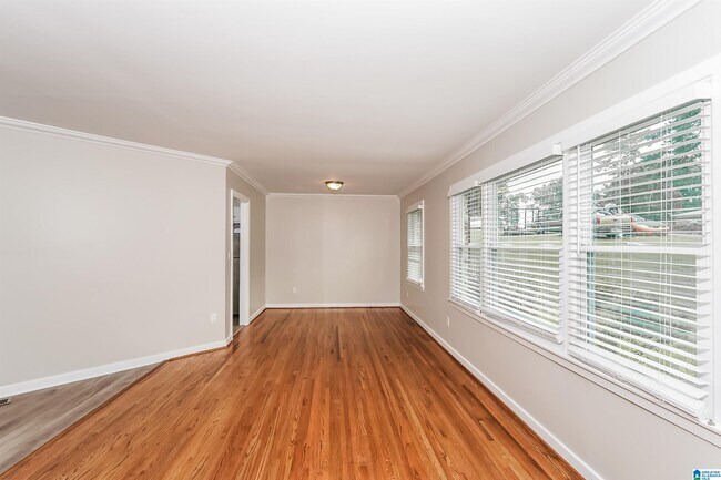 Foto del edificio - 2812 4th Pl NW