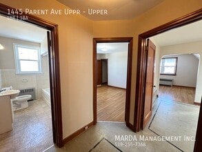 Building Photo - 1445 Parent Ave