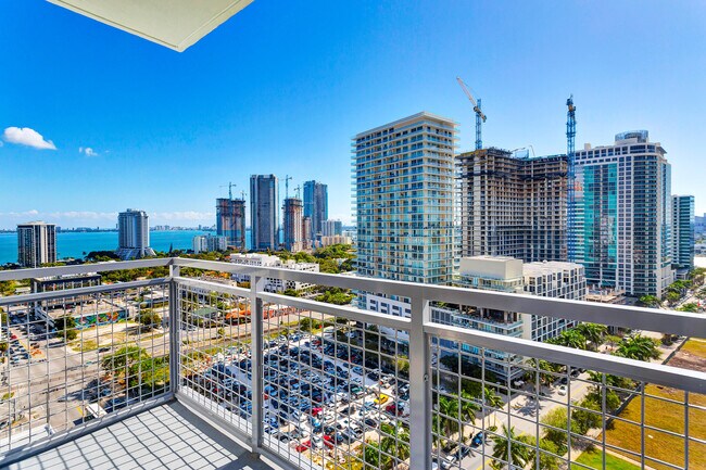 Foto del edificio - 3635 NE 1st Ave