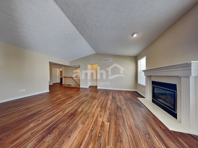 Building Photo - 6124 Pine Meadows Dr