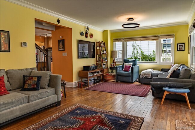 Foto del edificio - 63 Myrtle Blvd