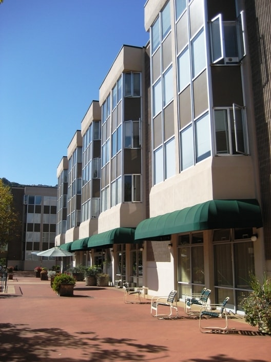 Lesley Terrace Apartments Belmont, CA