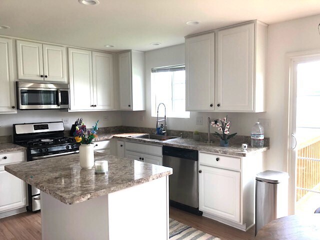 Foto del edificio - 900 Heartland Park Ln