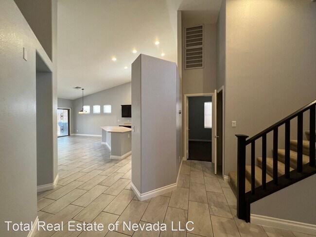 Building Photo - 3 br, 2 bath House - 6325 Heather Creek