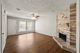 Building Photo - 22714 Powell House Ln