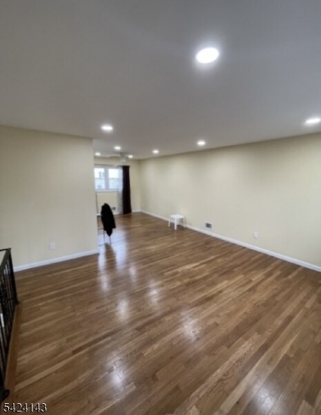 Foto del edificio - 337 Jamestown Rd