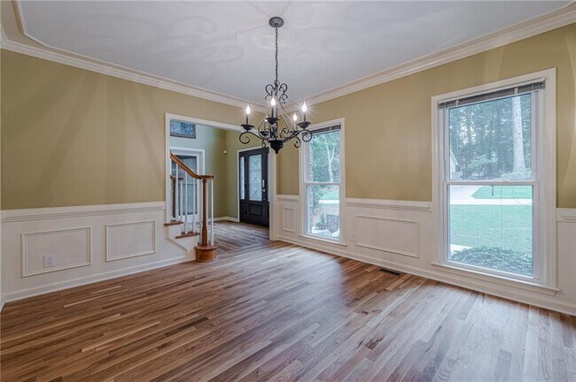 Foto del edificio - 461 Braidwood Walk NW