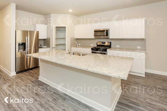 Foto del edificio - 6727 Tiger Pointe Dr.