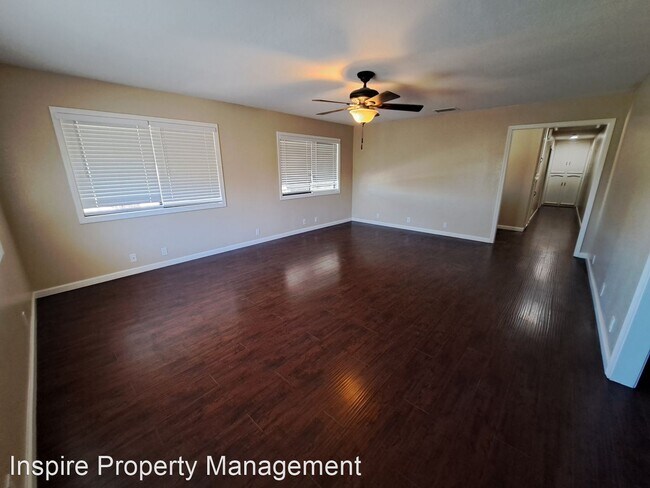 Building Photo - 3 br, 2 bath House - 55675 Desert Gold Drive