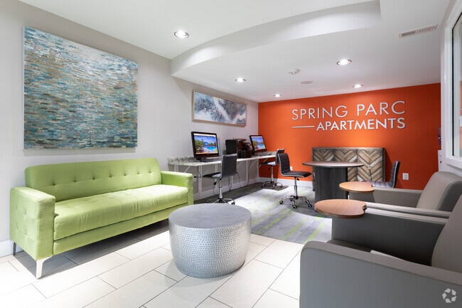 Interior Photo - Spring Parc