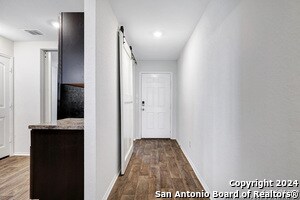 Foto del edificio - 2850 Lindenwood Run