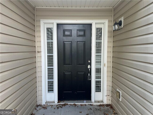 Building Photo - 2455 Cordillo Dr