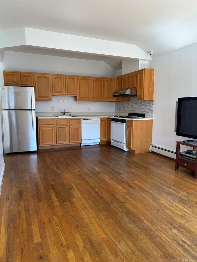 Foto del edificio - 20-18 121st St