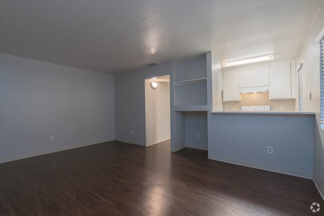 1 habitación, 1 baño - 585 pies cuadrados - Sala de estar - Brockford Place Apartments
