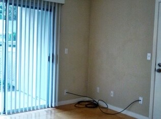 Building Photo - 4050 Abbey Terrace